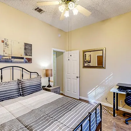 La Vie In Lago Vista